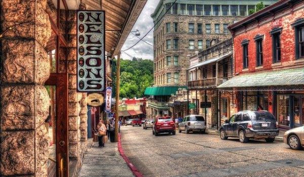 Things to do in Eureka Springs This Summer